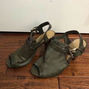 Fioni 3.5 inch heels
